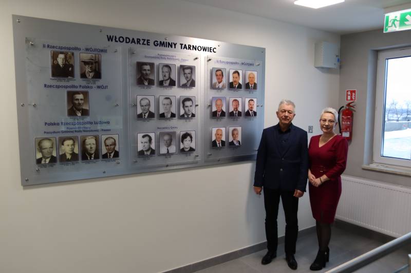Uroczyste odsłonięcie tablicy Włodarze Gminy Tarnowiec 